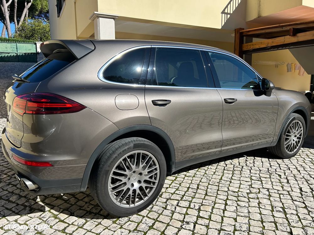 Porsche Cayenne S Diesel Tiptronic S - 3