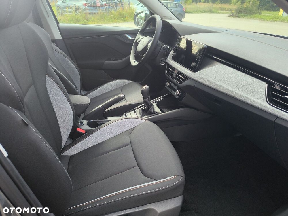 Skoda Kamiq 1.0 TSI Monte Carlo DSG - 33