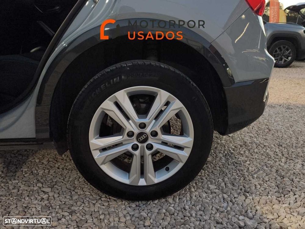 Audi Q2 30 TFSI - 11