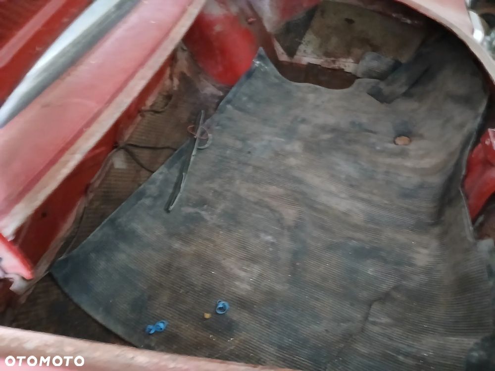 Volvo P1800 - 13