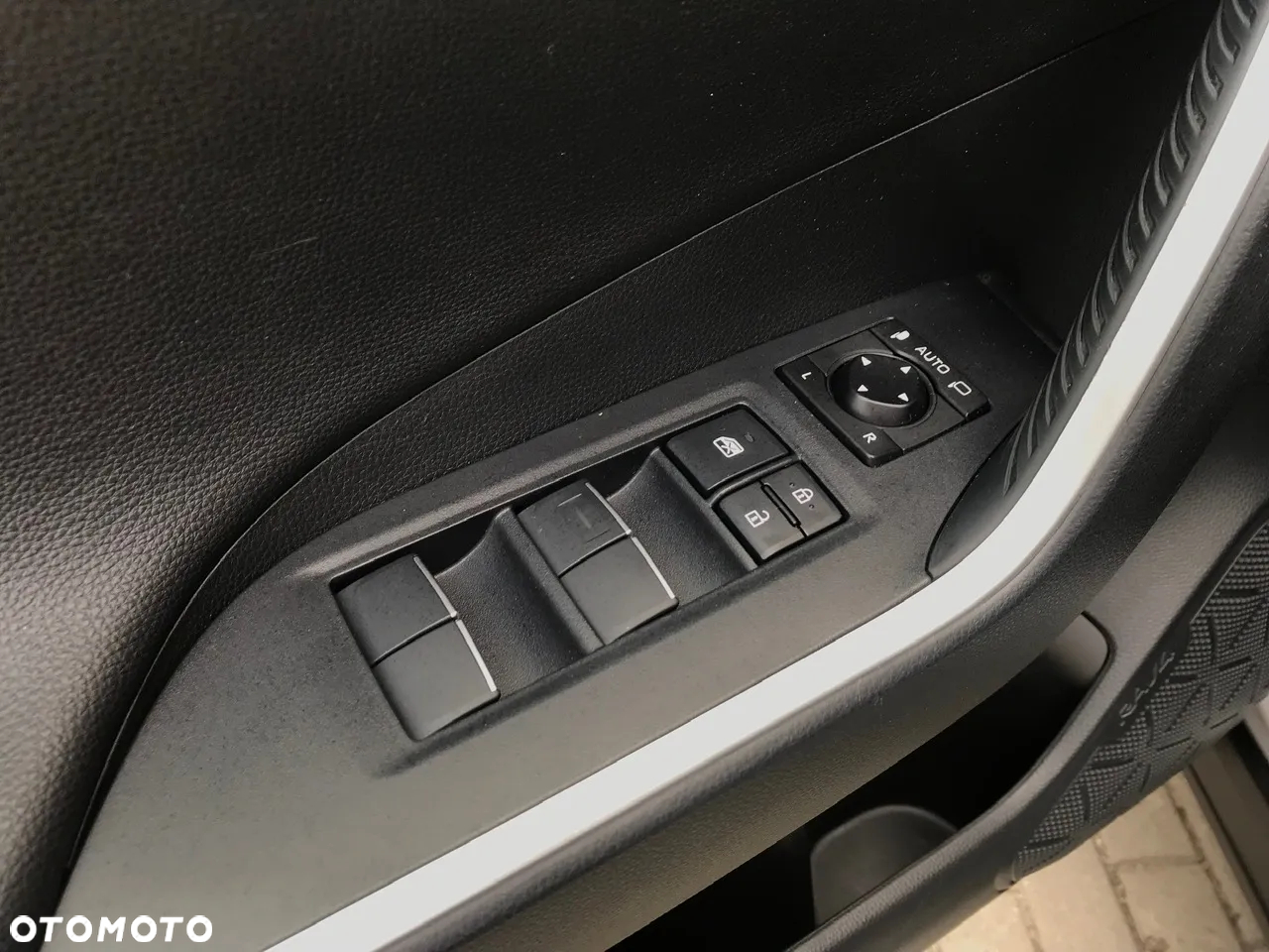 Toyota RAV4 2.5 Hybrid Selection 4x4 - 39