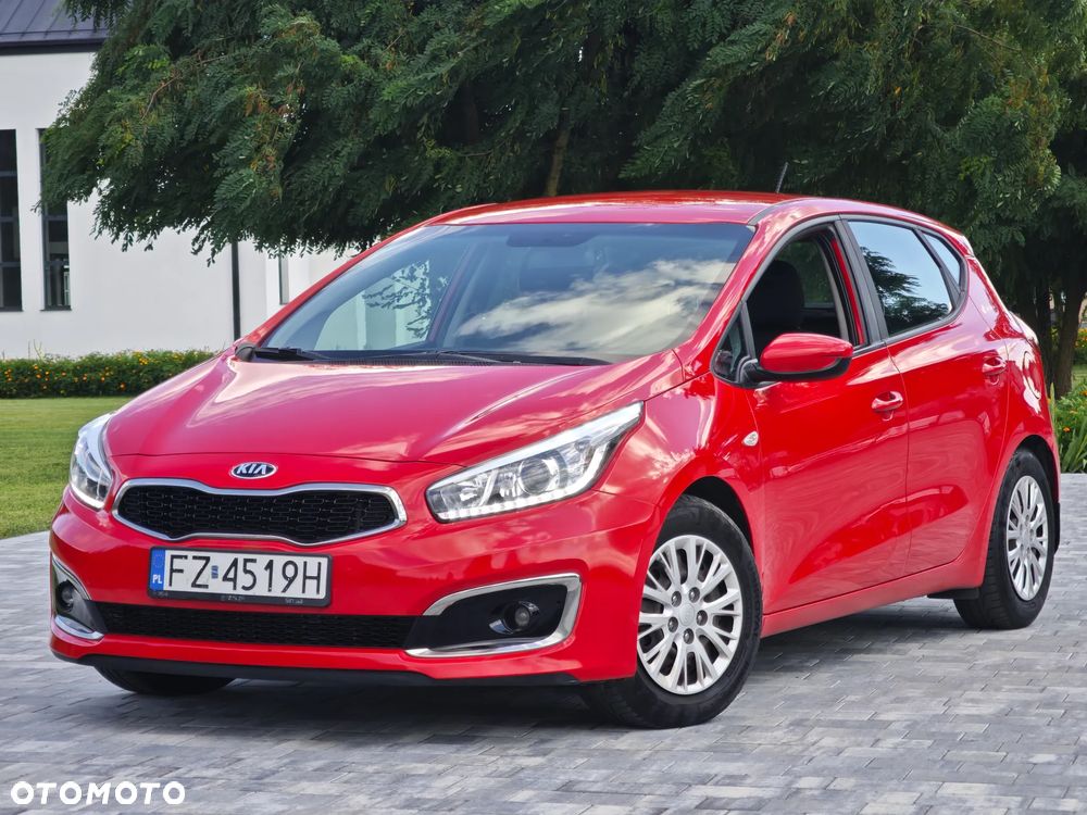 Kia Ceed 1.6 CRDi L Business Line DCT - 2