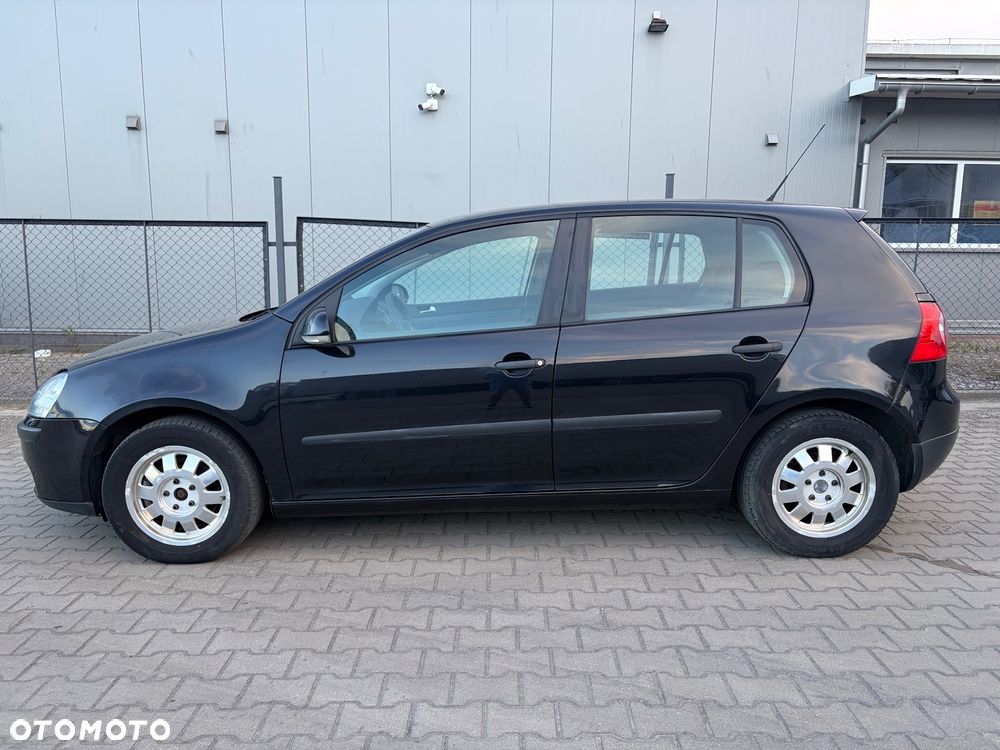 Volkswagen Golf - 4