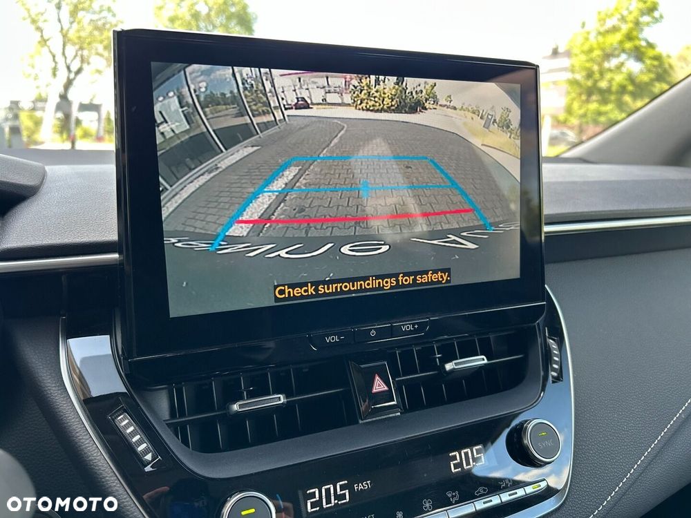 Toyota Corolla 1.8 Hybrid Comfort - 17