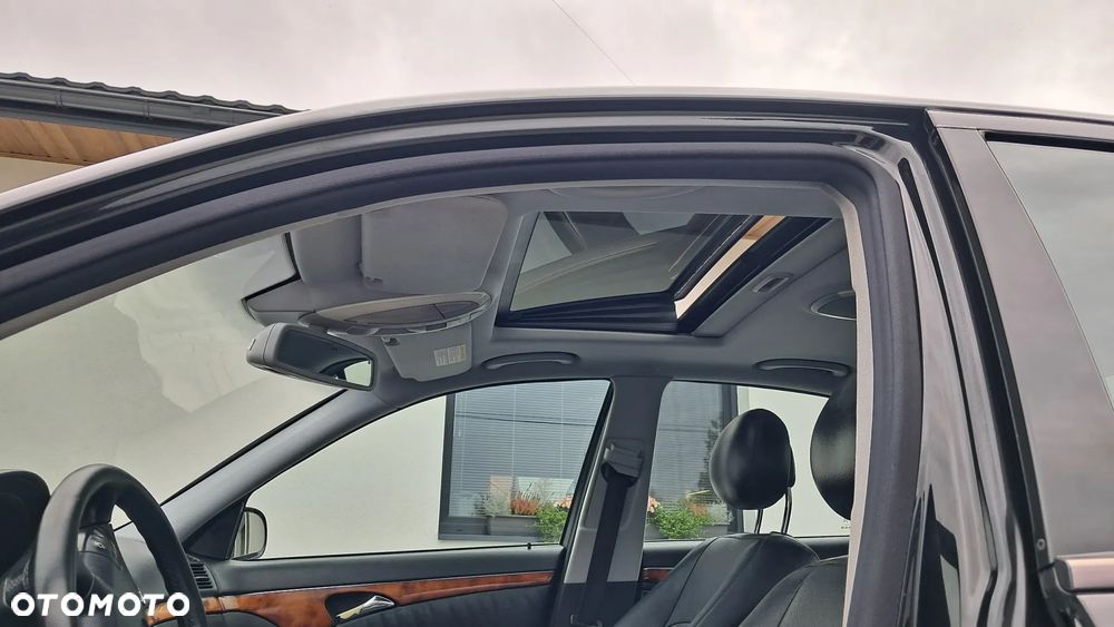 Mercedes-Benz Klasa E 320 CDI Elegance - 13