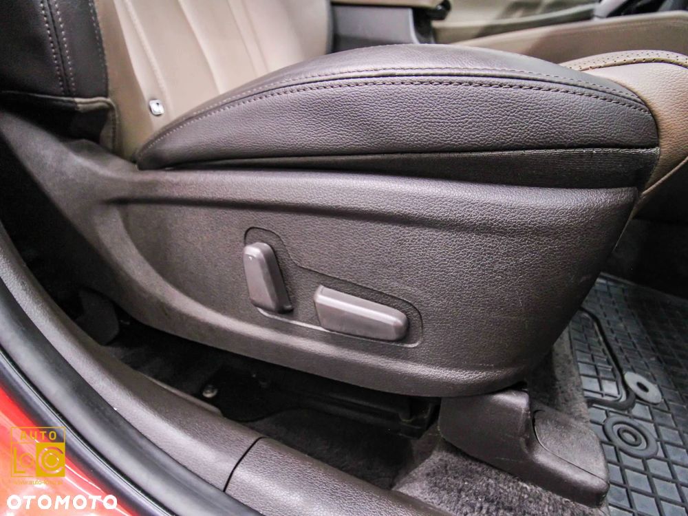 Hyundai Santa Fe 2.0 CRDi Platinum 4WD - 32