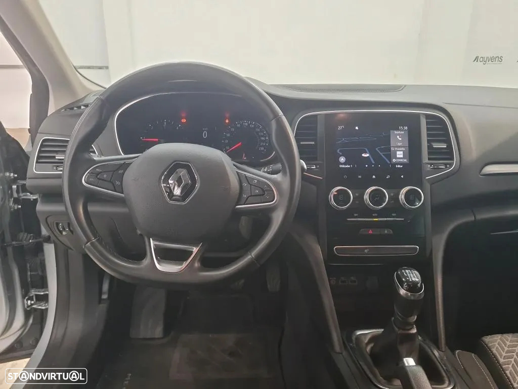 Renault Mégane 1.5 Blue dCi Limited - 9