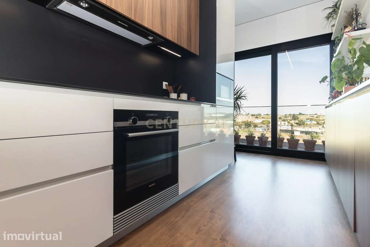 Apartamento Duplex Exclusivo T4 no Montijo | Elegância, Espaço e Versa - Grande imagem: 5/60