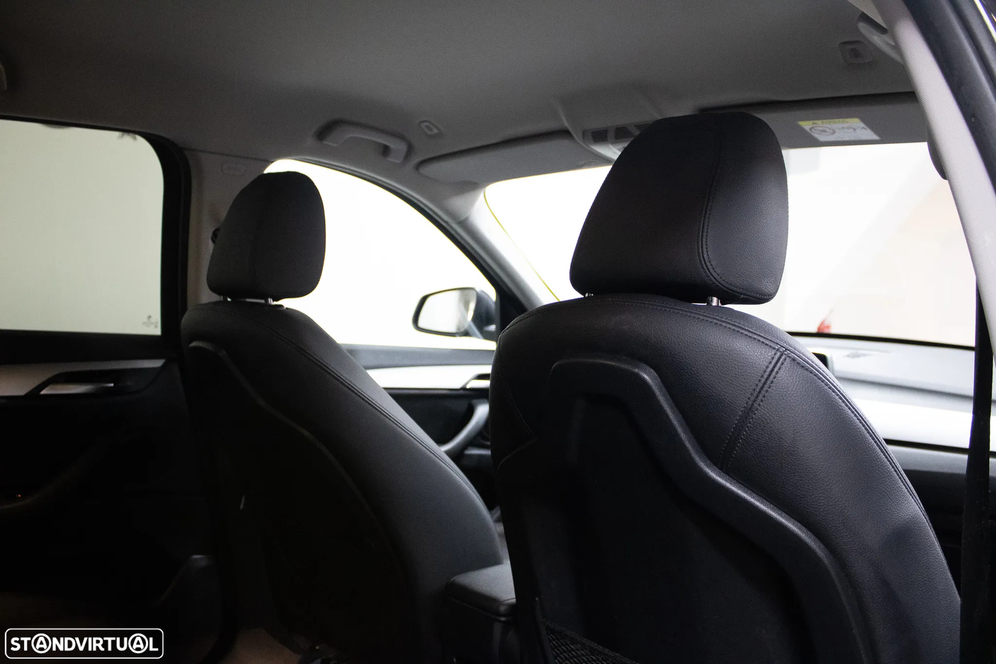 BMW X1 16 d sDrive Advantage - 15