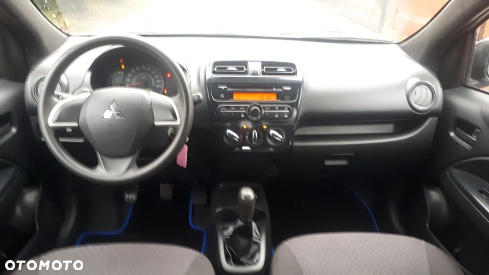 Mitsubishi Space Star 1.0 - 6