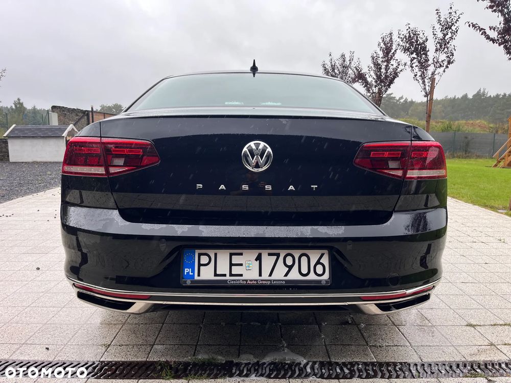 Volkswagen Passat 2.0 TSI Business DSG - 7