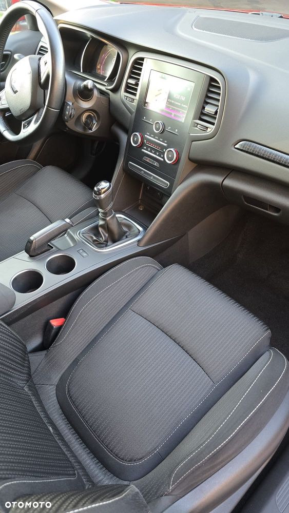 Renault Megane 1.2 Energy TCe Life - 5