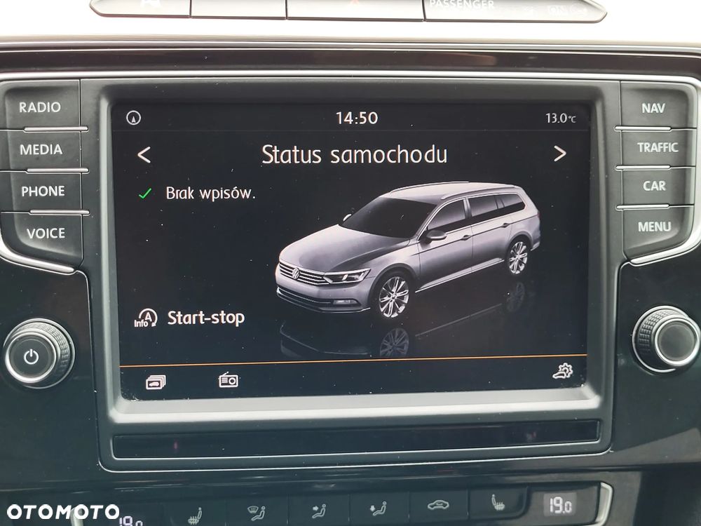Volkswagen Passat 2.0 TDI (BlueMotion Technology) Highline - 25