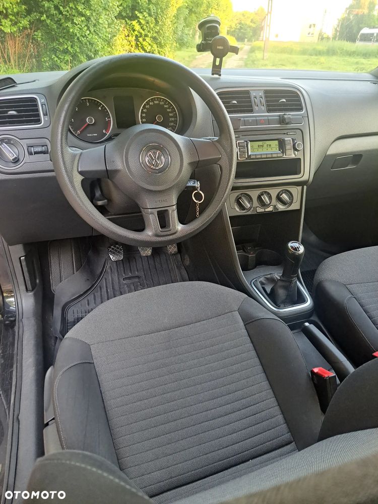 Volkswagen Polo - 10