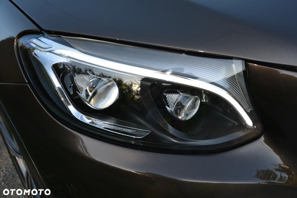 Mercedes-Benz GLC - 19