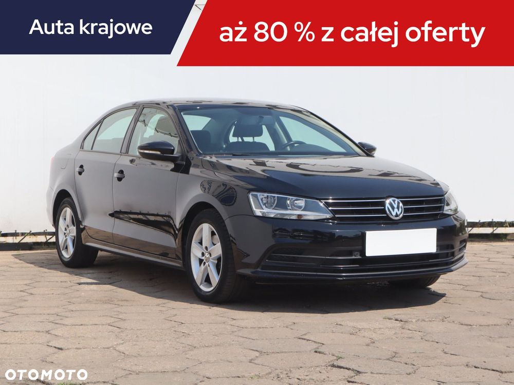 Volkswagen Jetta - 3