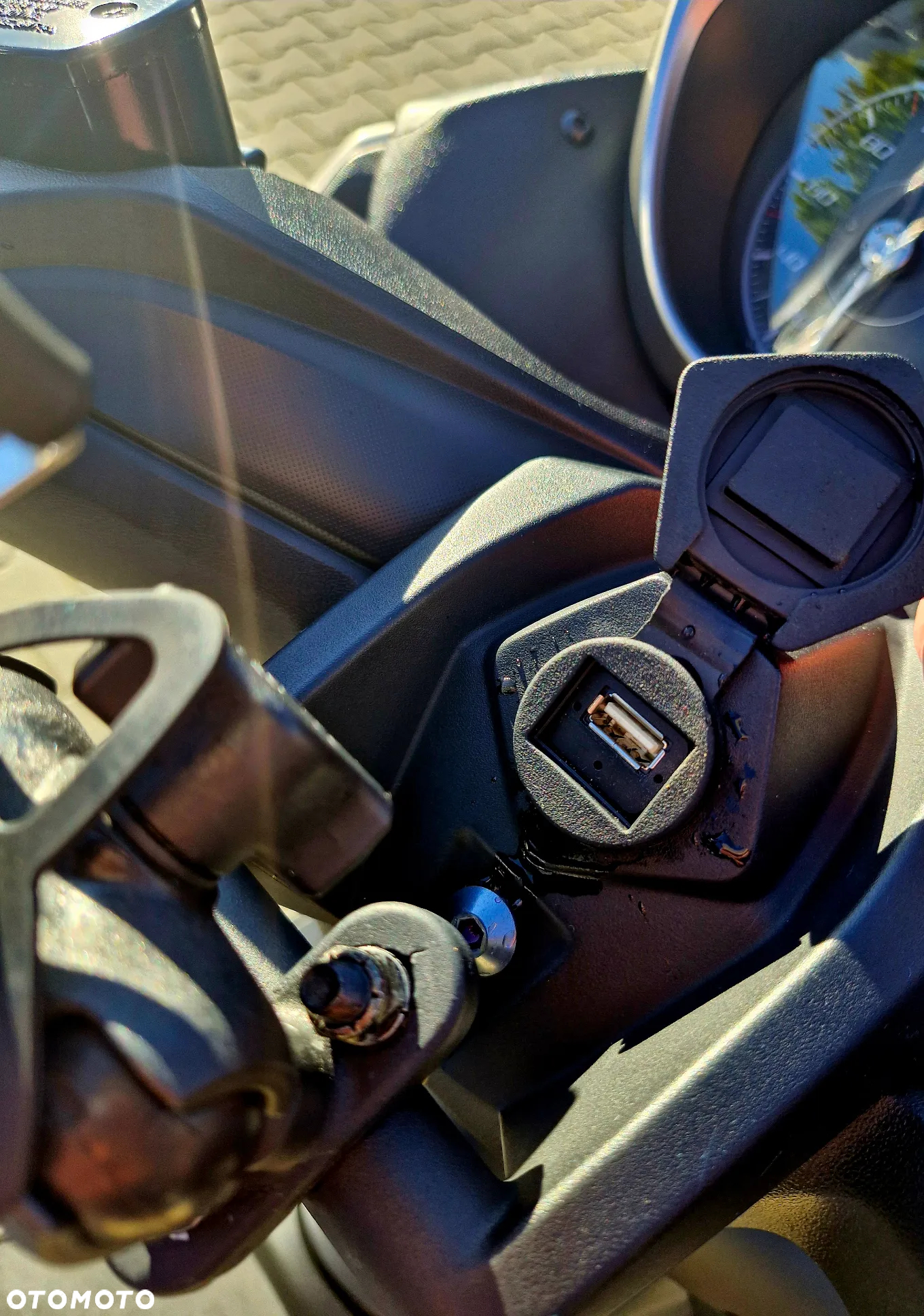 Yamaha X-max - 14