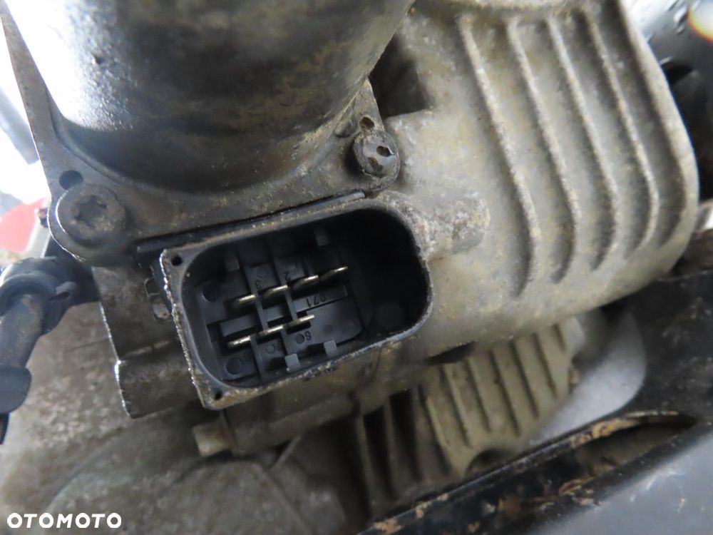 SKRZYNIA BIEGÓW BMW X3 (E83) 2.0 d 150 1069401052 1069401051 7545710 - 7