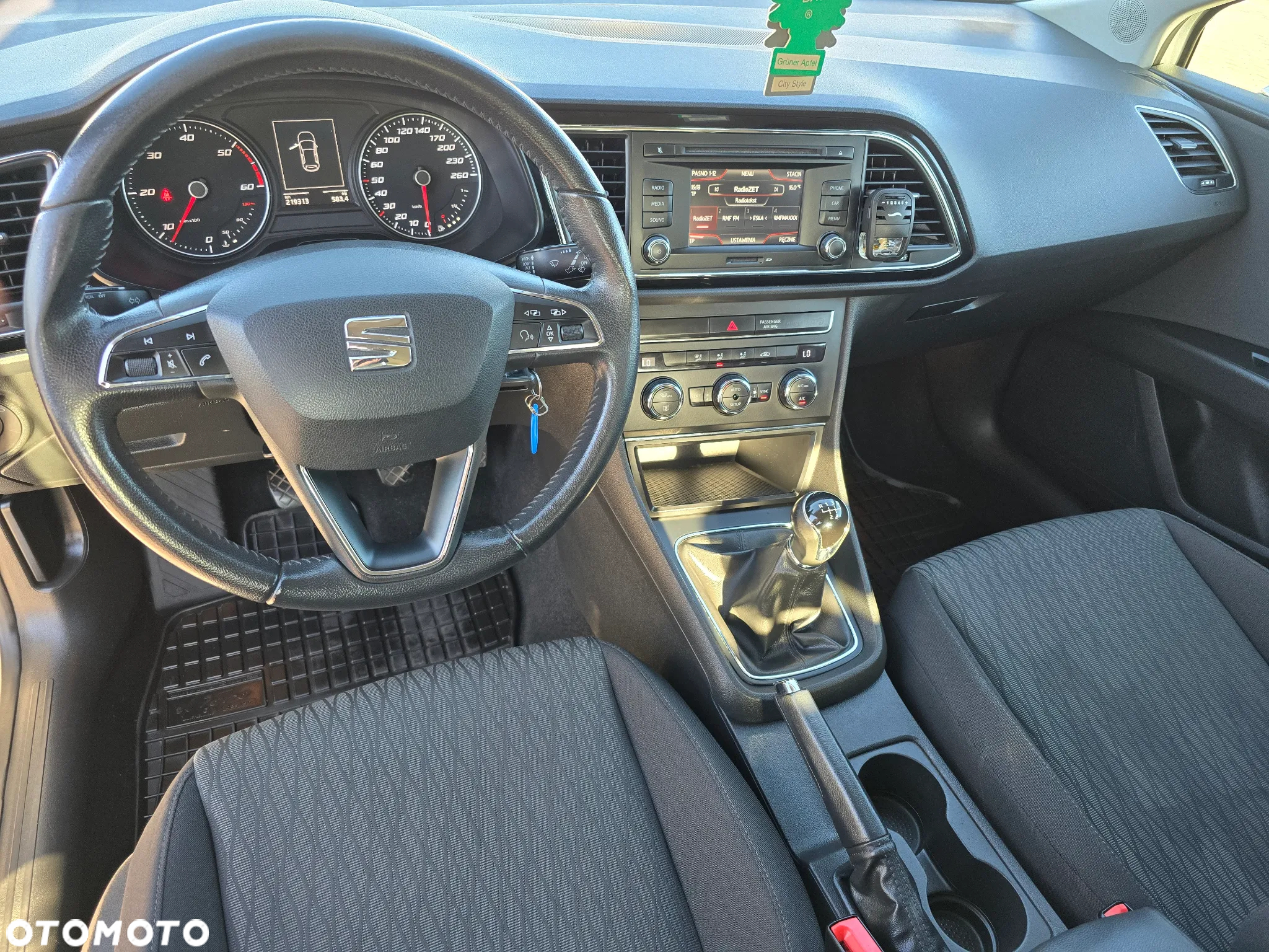 Seat Leon 1.6 TDI Style - 14