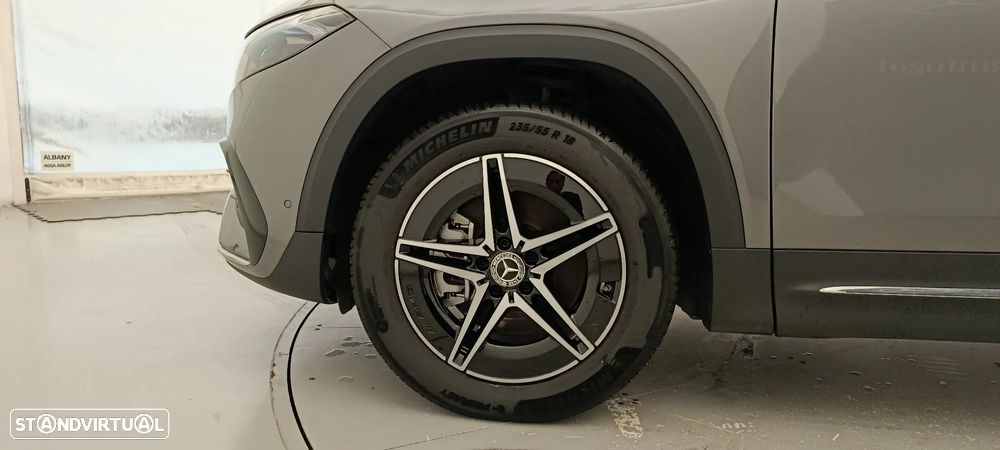 Mercedes-Benz EQB 350 4Matic AMG Line - 17