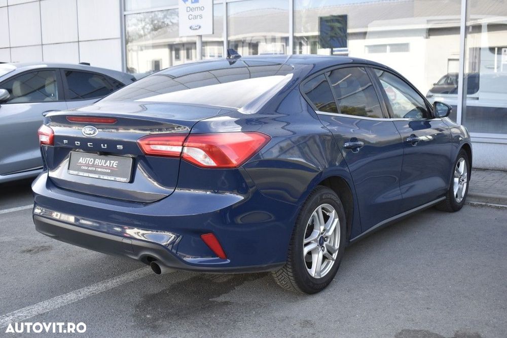 FORD Focus 2020 — imagine 8