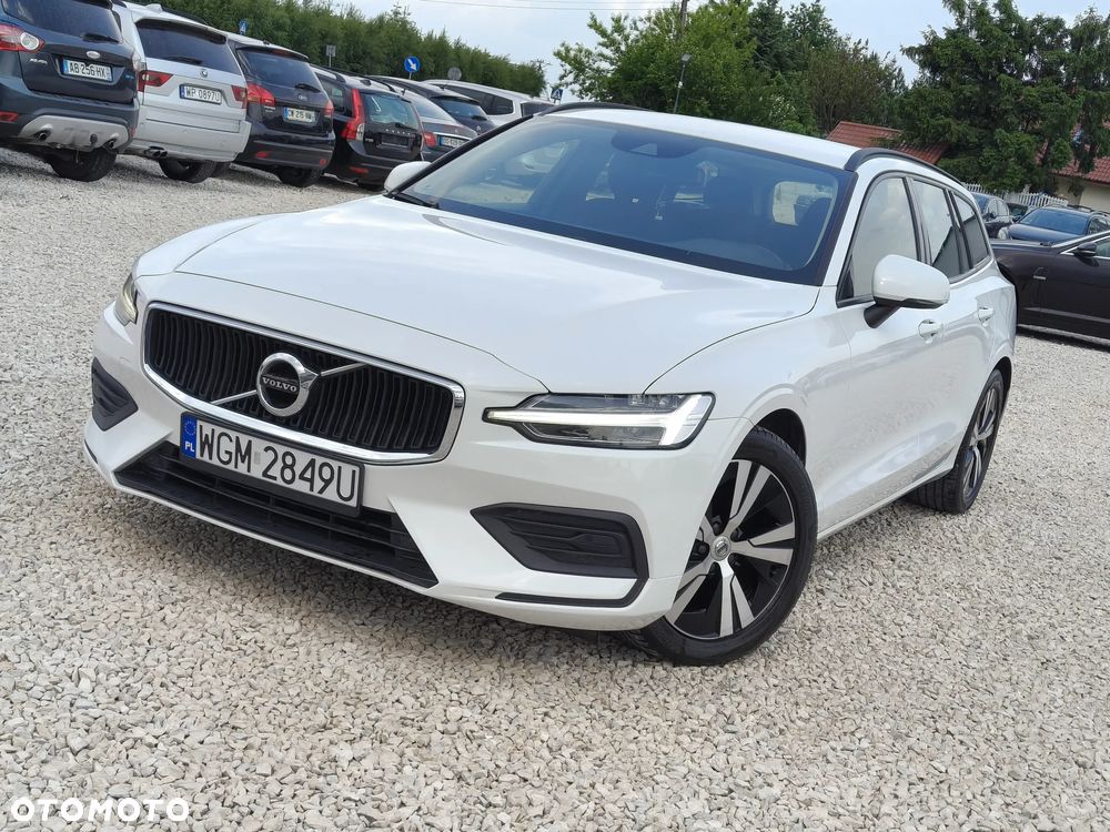 Volvo V60 B3 B Momentum - 2