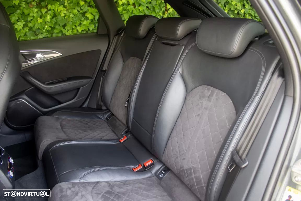 Audi RS6 Avant 4.0 TFSi quattro Tiptronic - 13