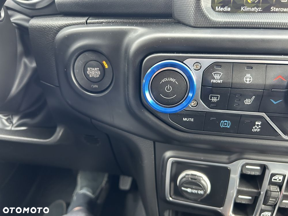 Jeep Wrangler Unlimited GME 2.0 Turbo Sahara - 17