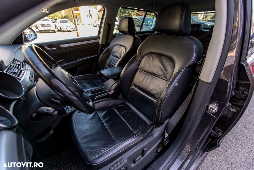 Skoda Superb 2.0 TDI Elegance DSG - 10