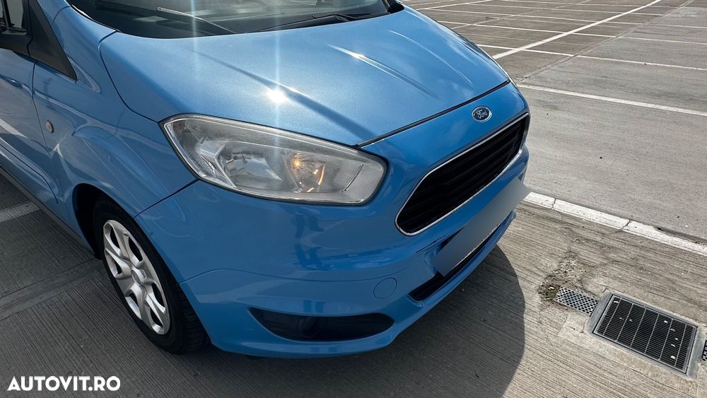 Ford Tourneo Courier 1.5 TDCi Trend - 15
