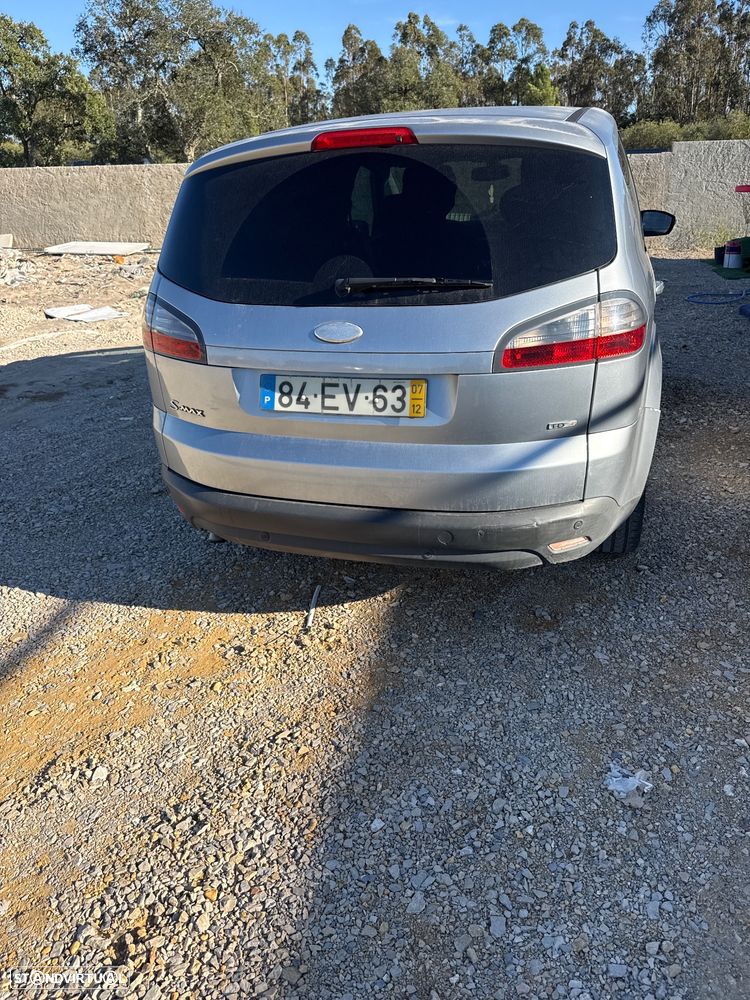 Ford S-Max - 7