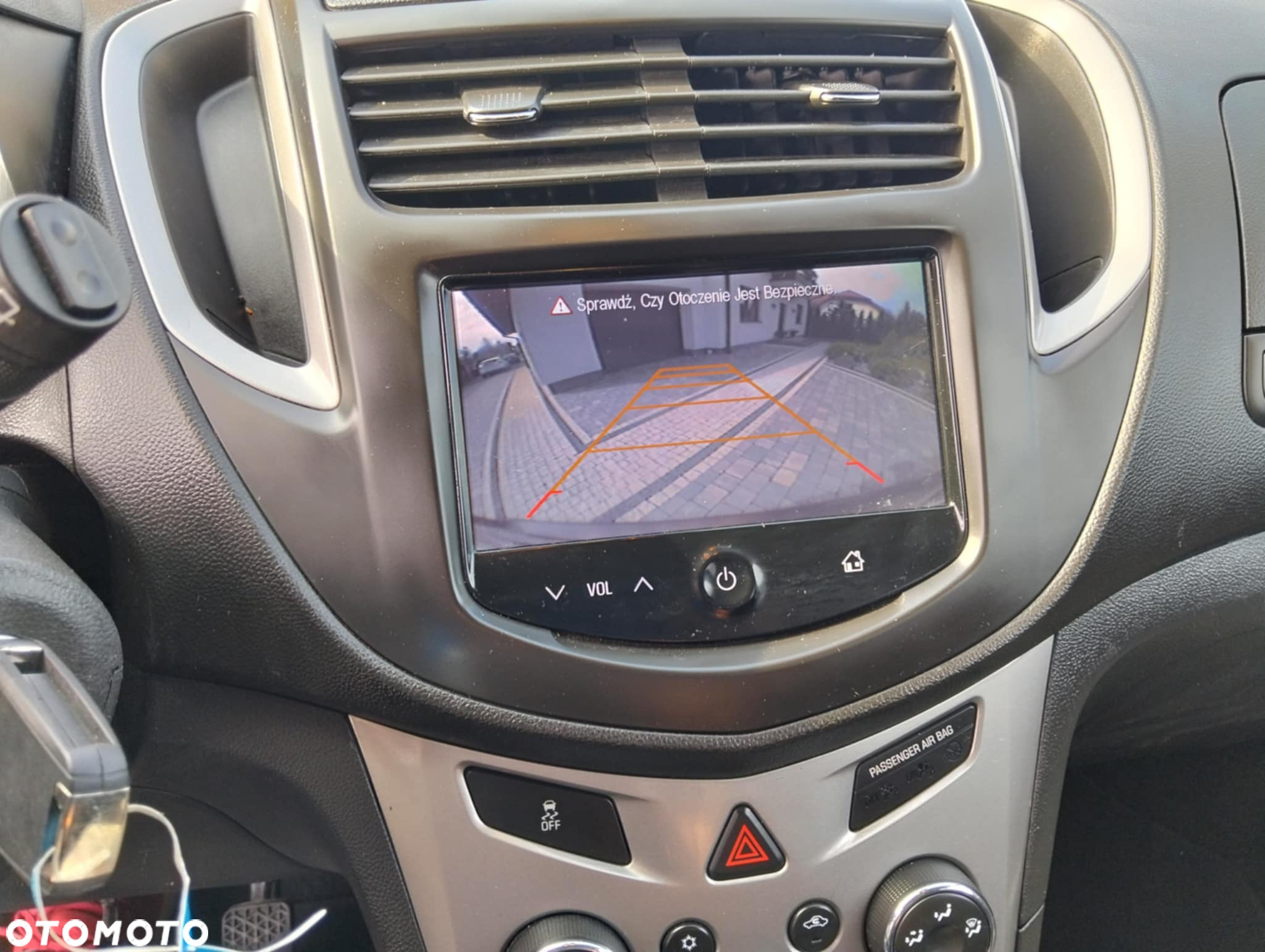 Chevrolet Trax 1.6 LT - 11