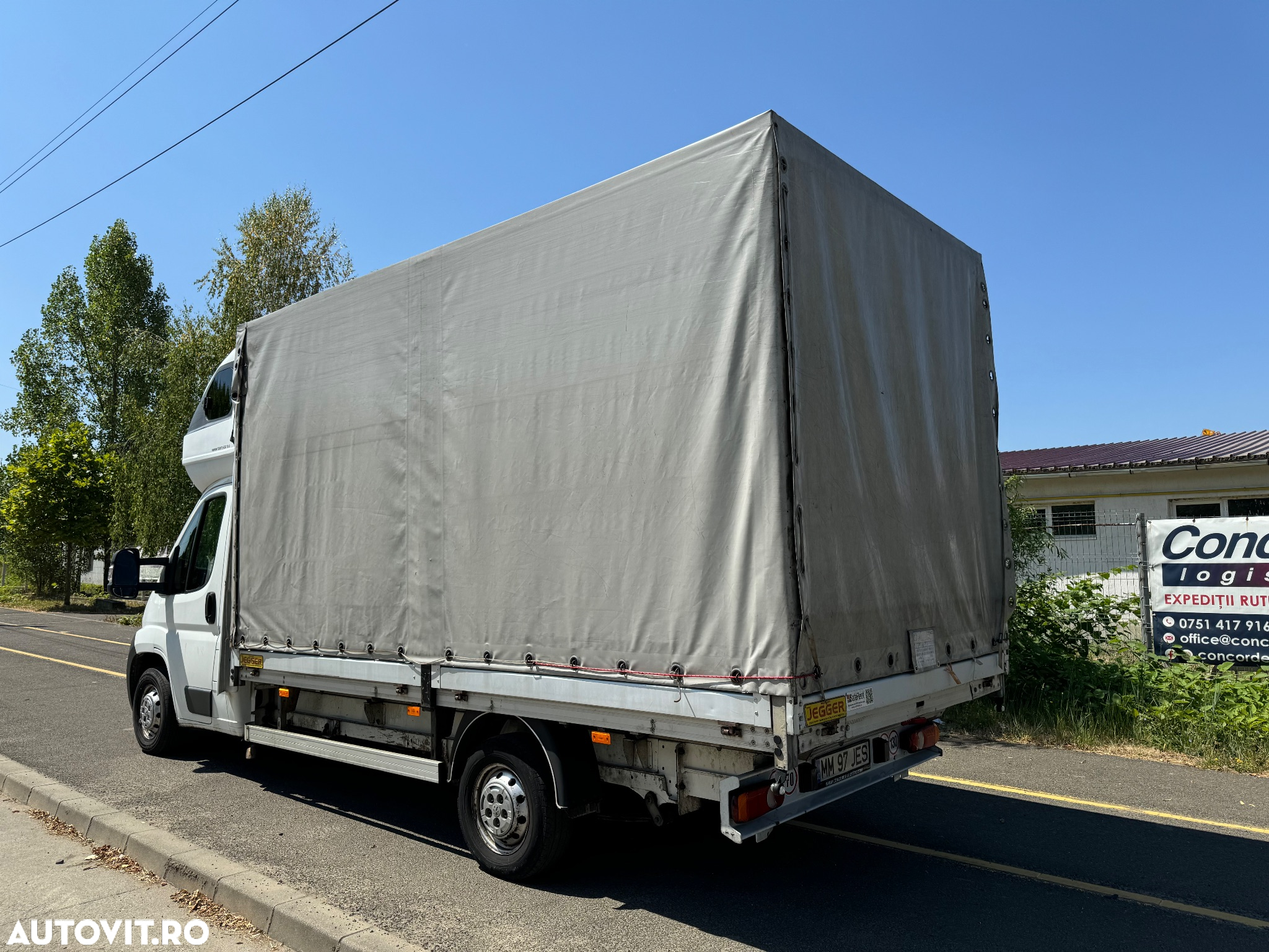 Peugeot Boxer HDi 330 L1H1 Luxus - 9