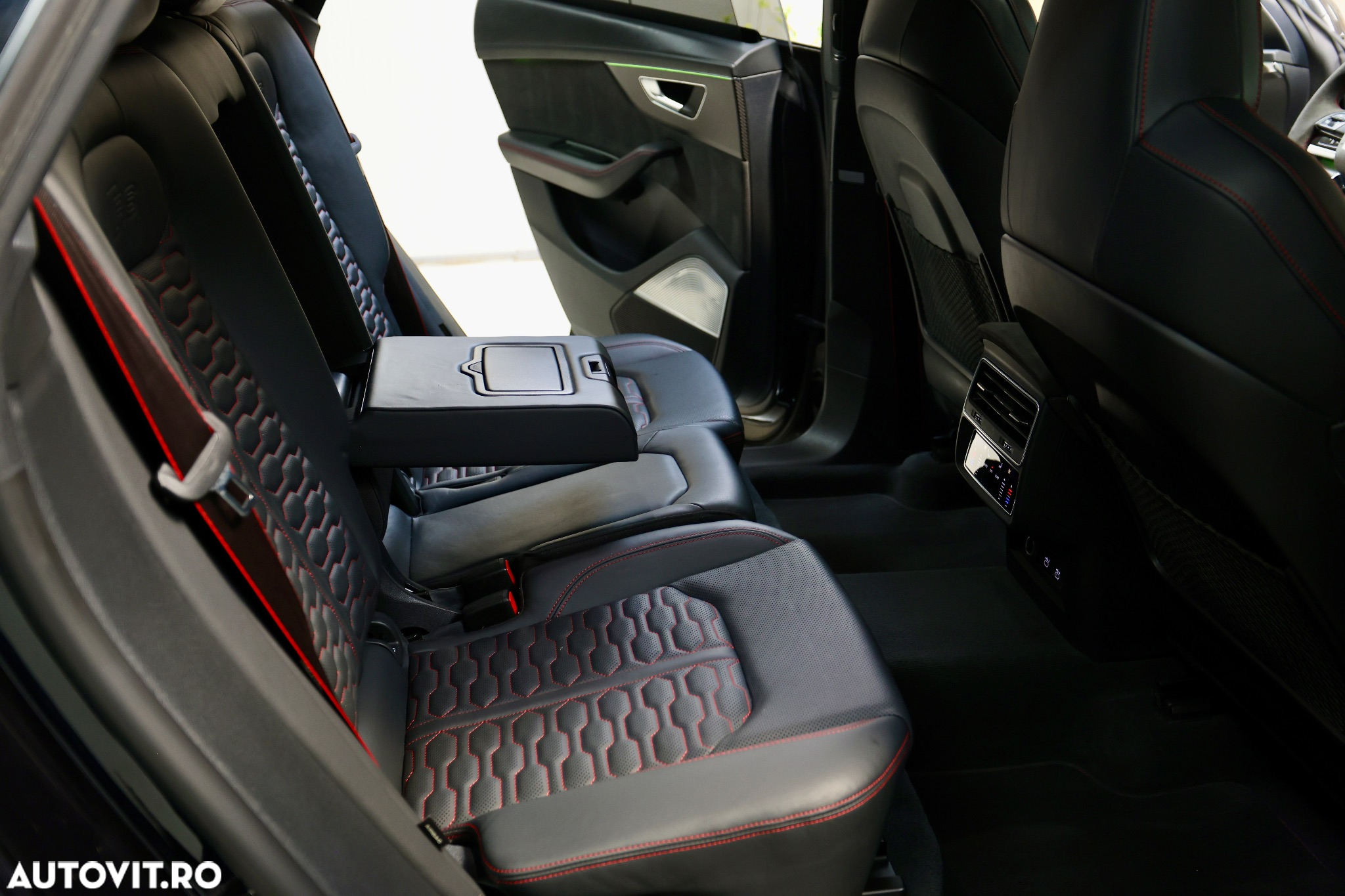 Audi RS Q8 RSQ8 quattro Tiptronic MHEV - 16