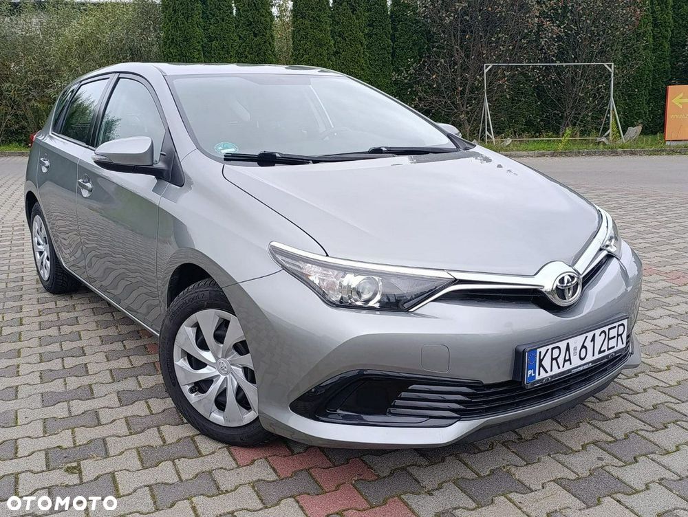 Toyota Auris 1.33 Dual-VVT-i Comfort - 10