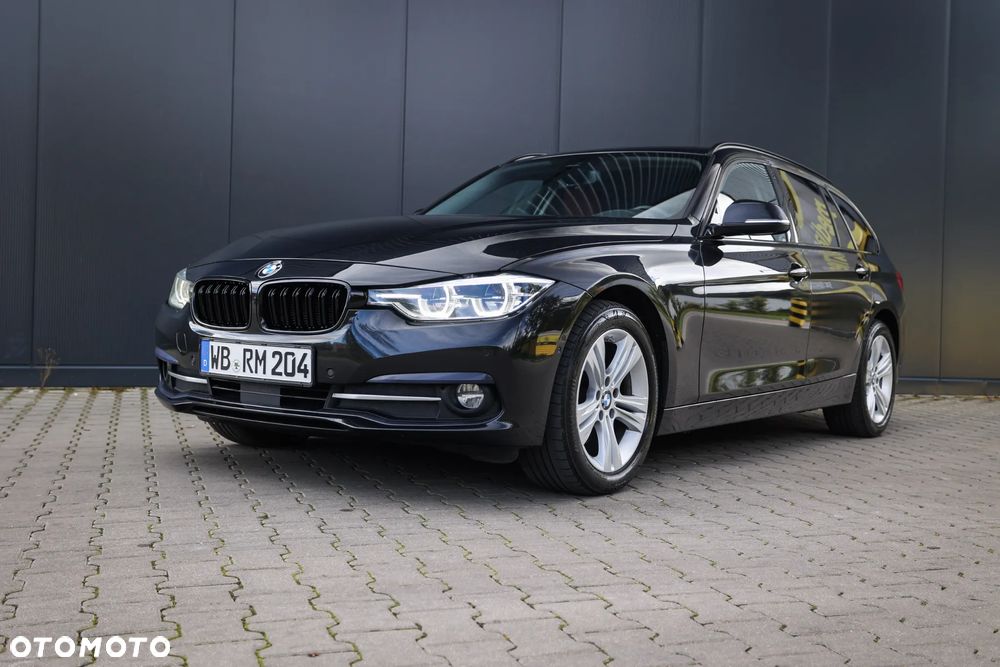 BMW Seria 3 320d xDrive Luxury Line sport - 15
