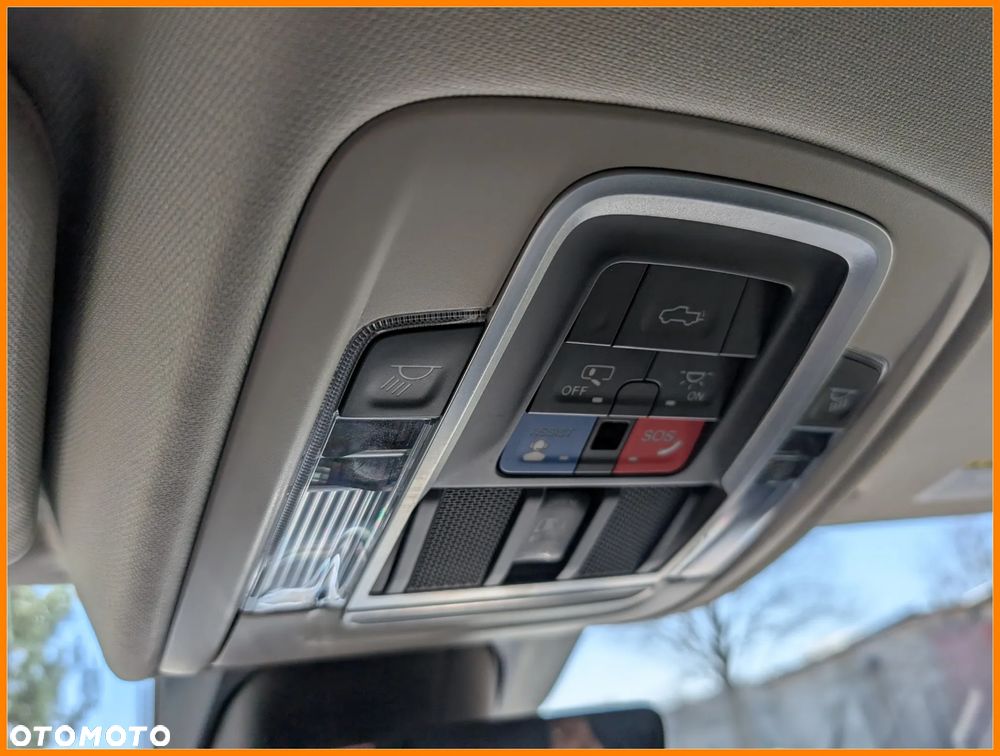 RAM 1500 Crew Cab Laramie - 22