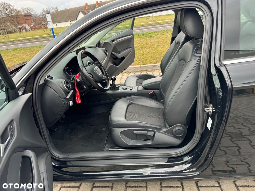 Audi A3 2.0 TDI clean diesel Ambiente - 24