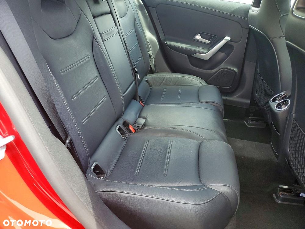 Mercedes-Benz CLA 250 7G-DCT Edition 1 - 11