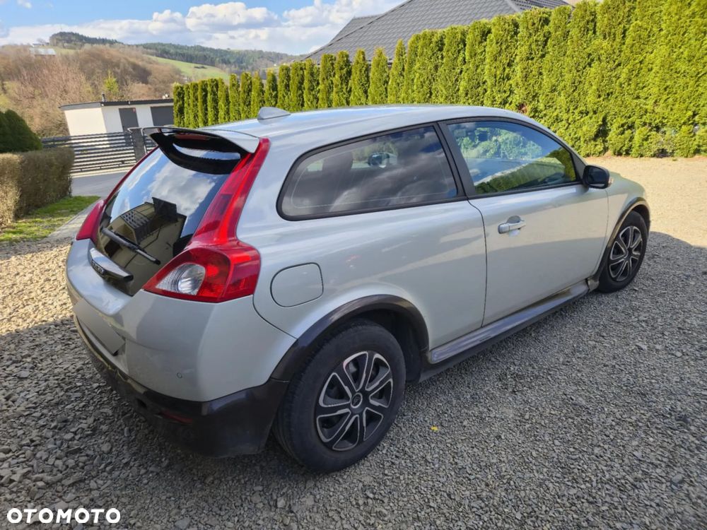 Volvo C30 1.6D DRIVe Momentum - 4