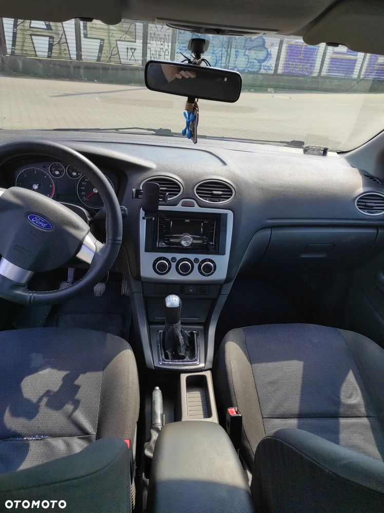 Ford Focus 1.6 TDCi Ambiente - 14