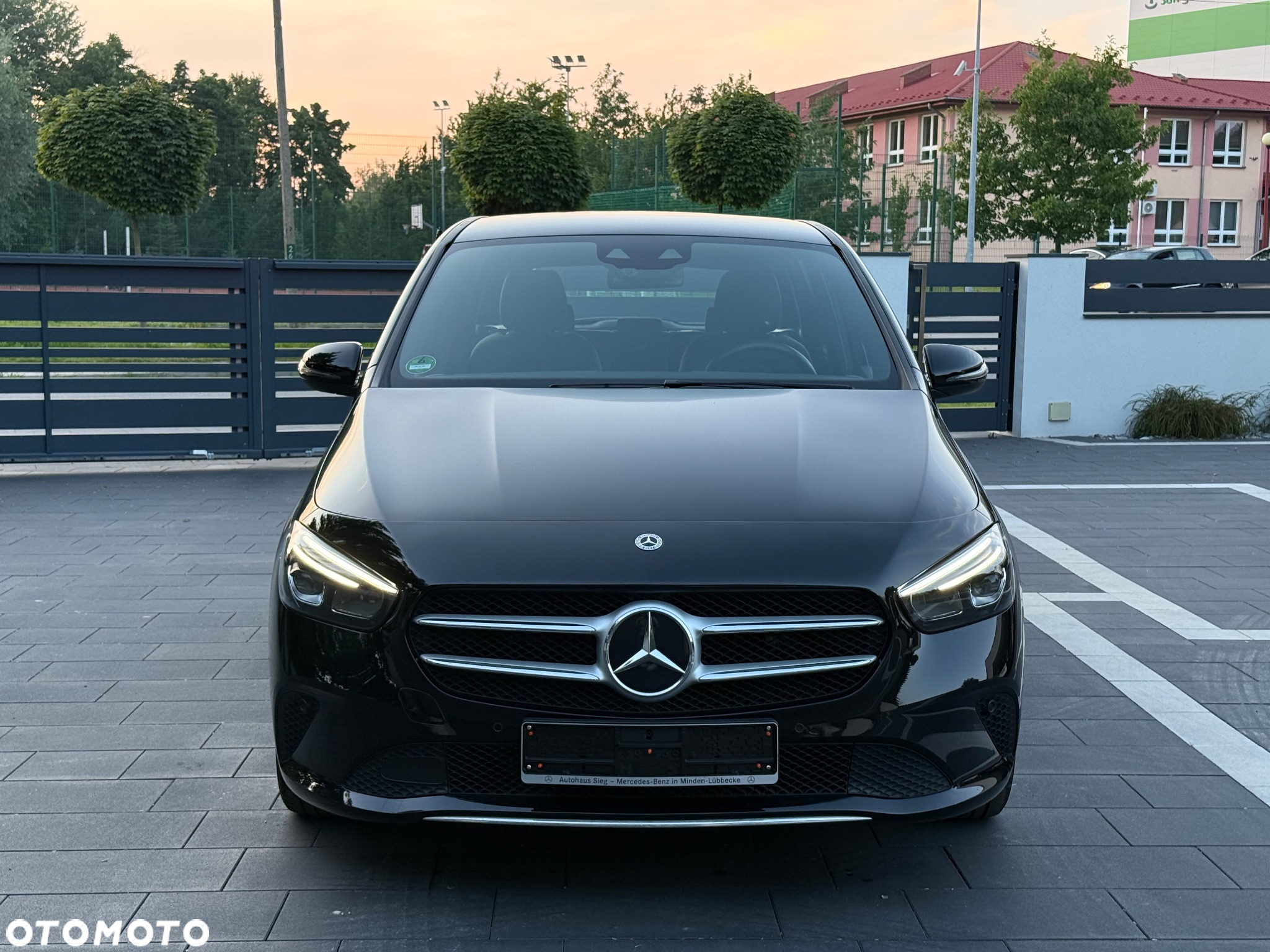Mercedes-Benz Klasa B 250 e Progressive 8G-DCT - 3