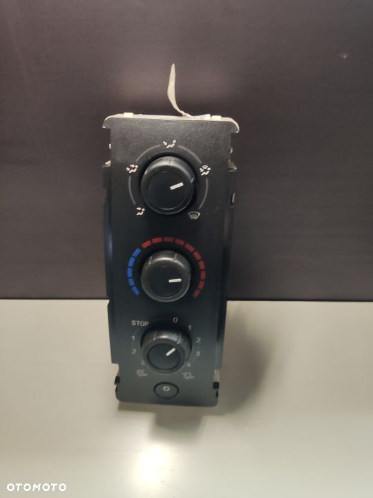 Panel sterowania nawiewów Renault Midlum Premium DXI - 1