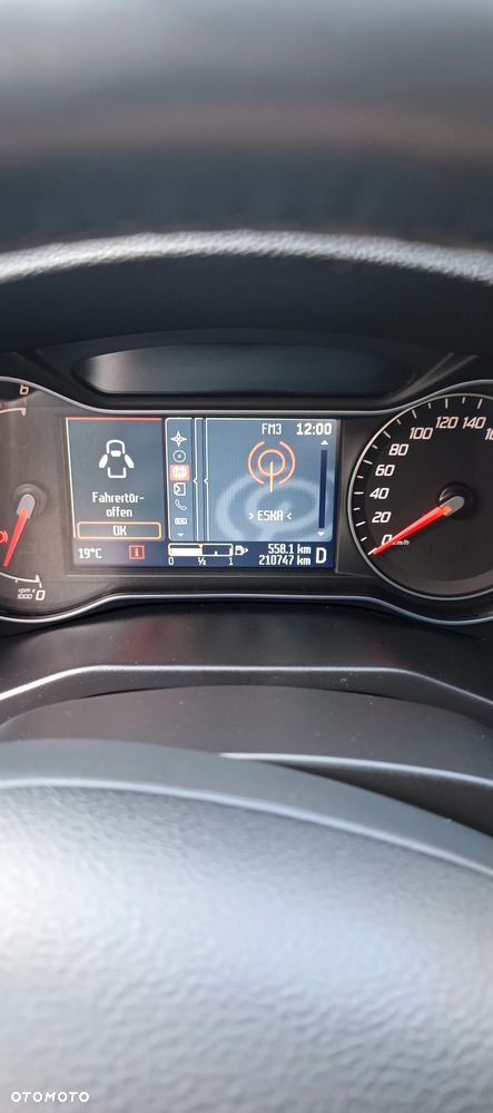 Ford Mondeo 2.0 TDCi Titanium PowerShift - 12
