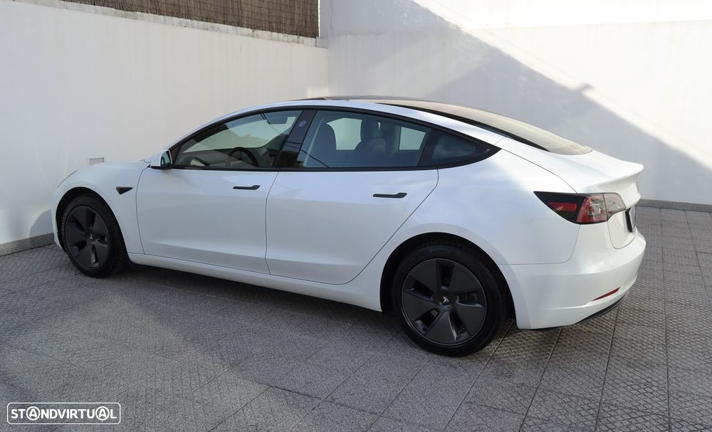 Tesla Model 3 Long Range Tração Traseira - 8