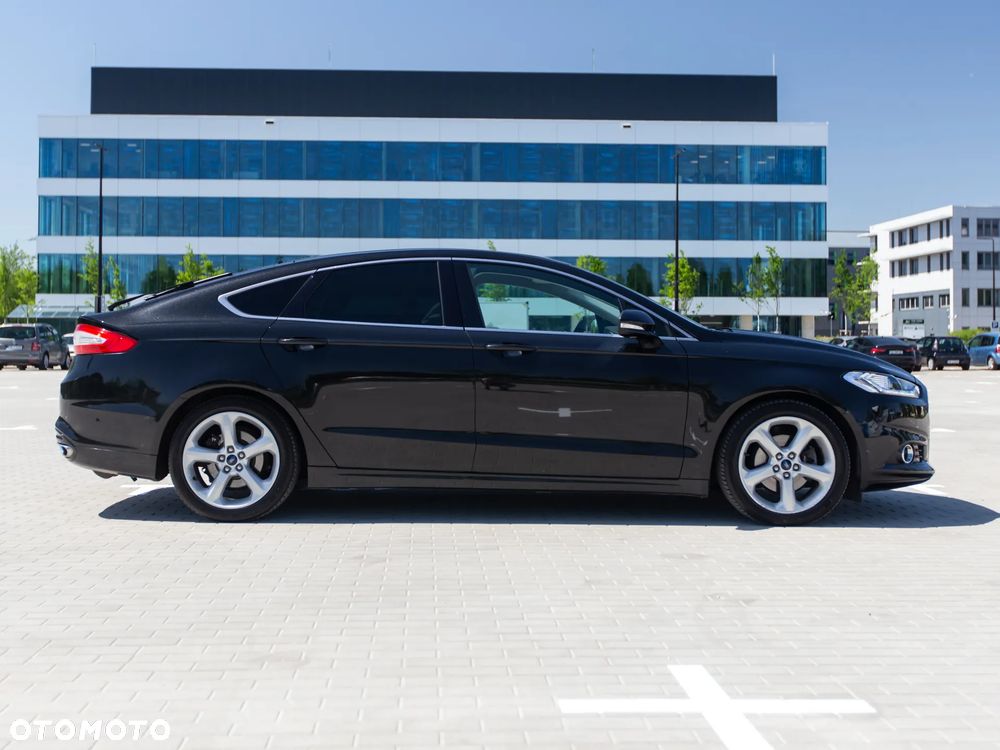 Ford Mondeo 2.0 TDCi Titanium PowerShift - 6