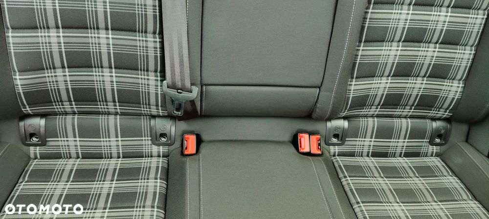 Volkswagen Golf GTD (BlueMotion Technology) DSG - 34