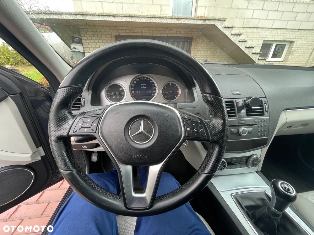 Mercedes-Benz Klasa C - 18