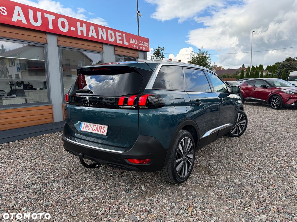 Peugeot 5008 - 5