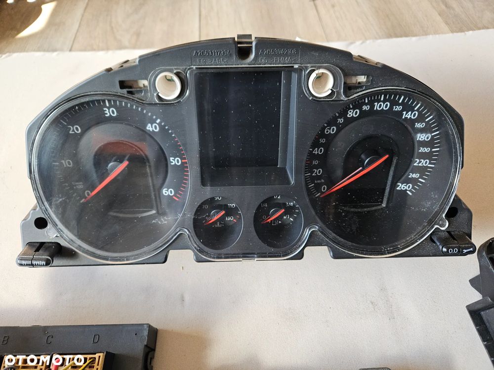 Zestaw startowy sterownik licznik stacyjka VW PASSAT B6 2,0 TDI 103kW 140KM BMP 03G906021MS - 2